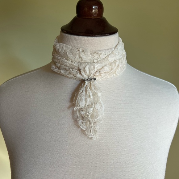 Seed Pearl Bar Pin, Miniature Lingerie Pin, Lace Pin, Signed - Picture 6 of 13